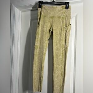 Lululemon Ice Wash Hazel Green Tights-25"-Size 6